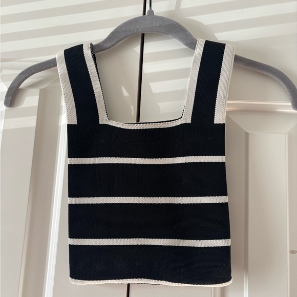 Black and White Striped Women's Bag - Picture 4 of 6